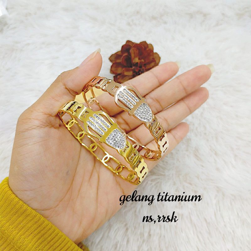 Gelang Boba titanium,tidak luntur,aman dipake mandi ,aman untuk yg alergi xuping