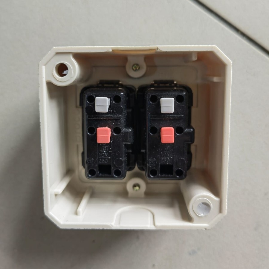 OB Saklar Seri Double Broco OB Outbow New Gee 16220 / Saklar OB isi 2