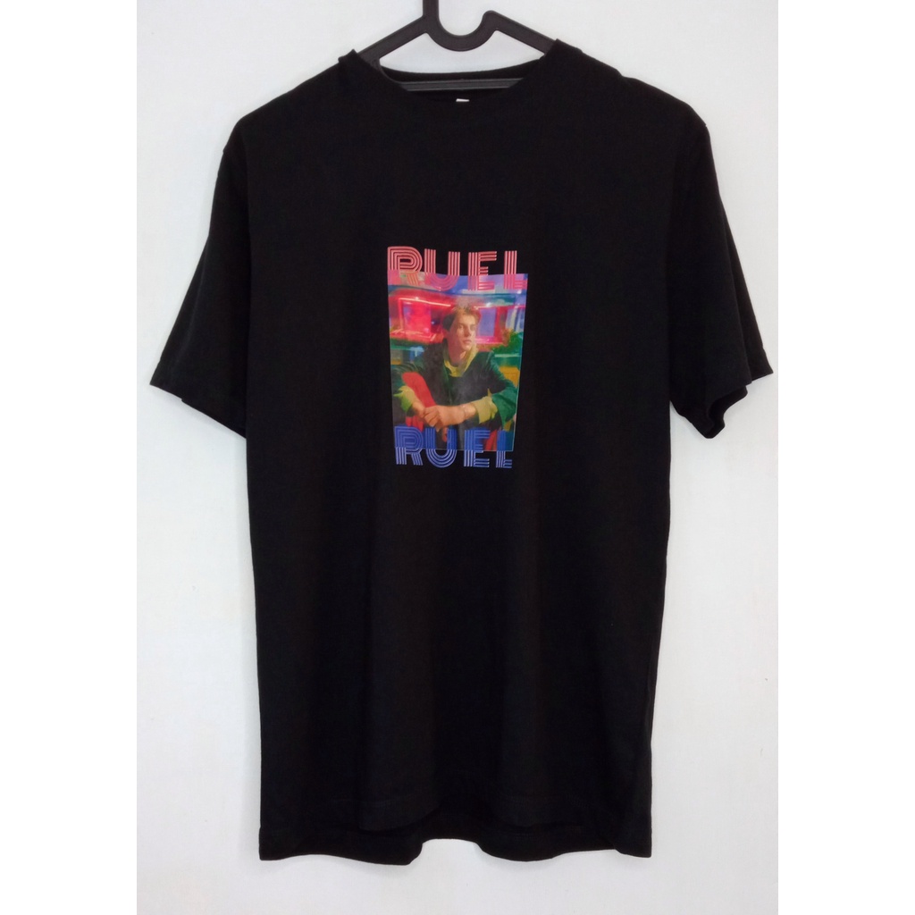 Baju Kaos Ruel Hitam