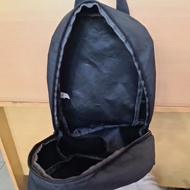 TAS REEBOK PRELOVED ORI