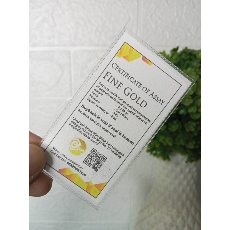 EOA GOLD Reguler Series 0,025 Gram TERMURAH TERLARIS Kemasan Laminating Emas Mini Emas Batangan Logam Mulia Murni 24 Karat Bersertifikat Resmi Asli Original Tabungan Souvenir Keren Mewah