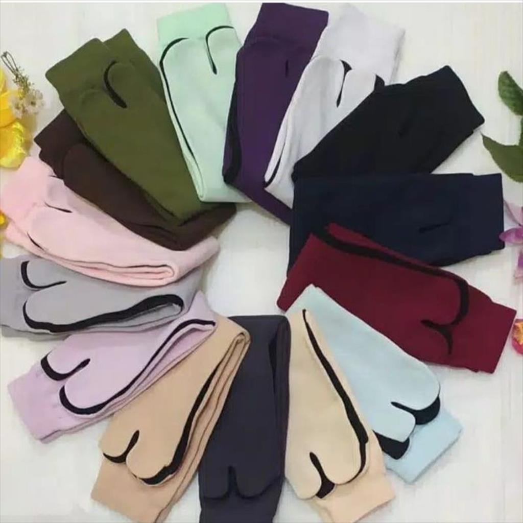 YA 491. Kaos Kaki Muslimah Jempol Kaos Kaki Jari Telapak Hitam Wanita Banyak Varian Warna