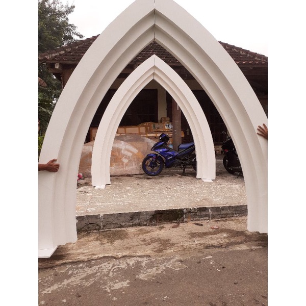 pergola gate pintu masuk gapura sidney  dekorasi pelaminan wedding