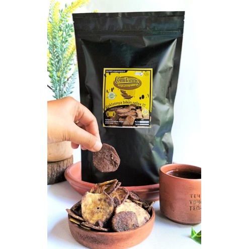 

KERIPIK PISANG COKLAT VIRALL 500GRAM MURAH