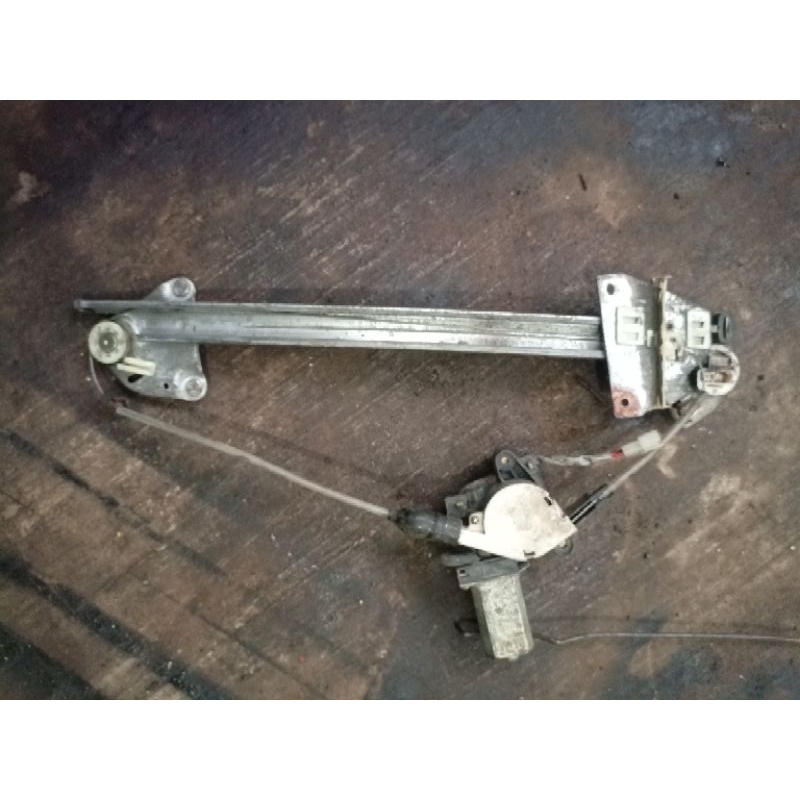 regulator power window kiri depan mazda lantis familia lynx