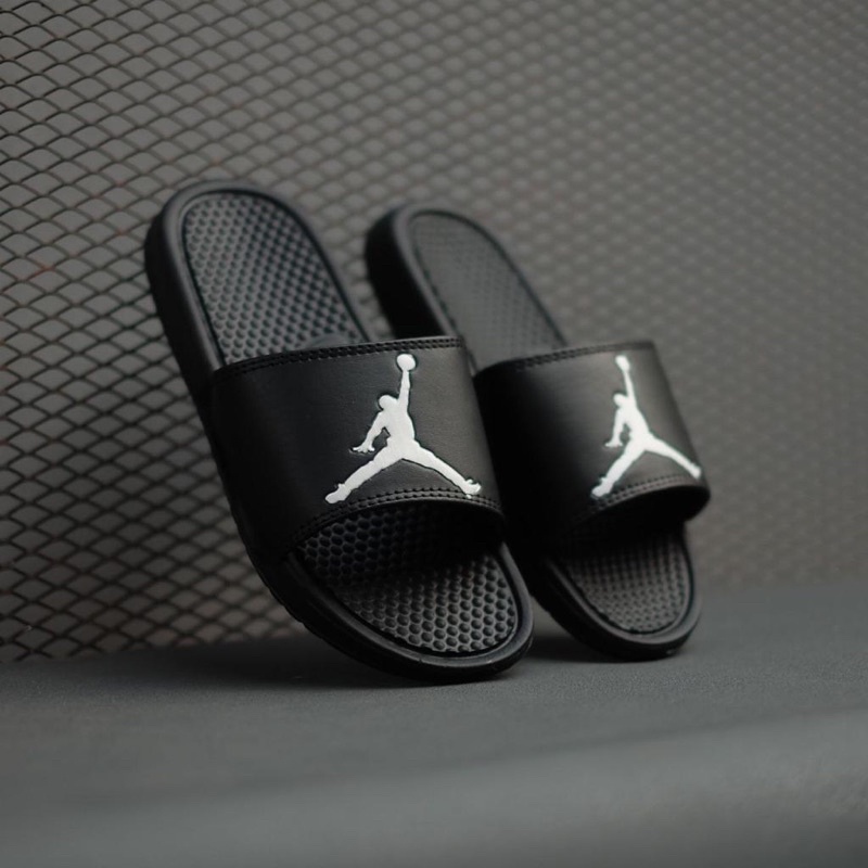 nike benassi jordan