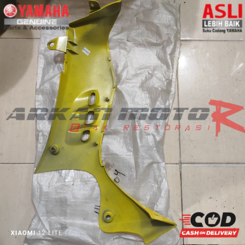 LEGSHILD SAYAP DALAM KIRI KUNING 21D SATRIA 2 TAK HIU ORIGINAL SUZUKI