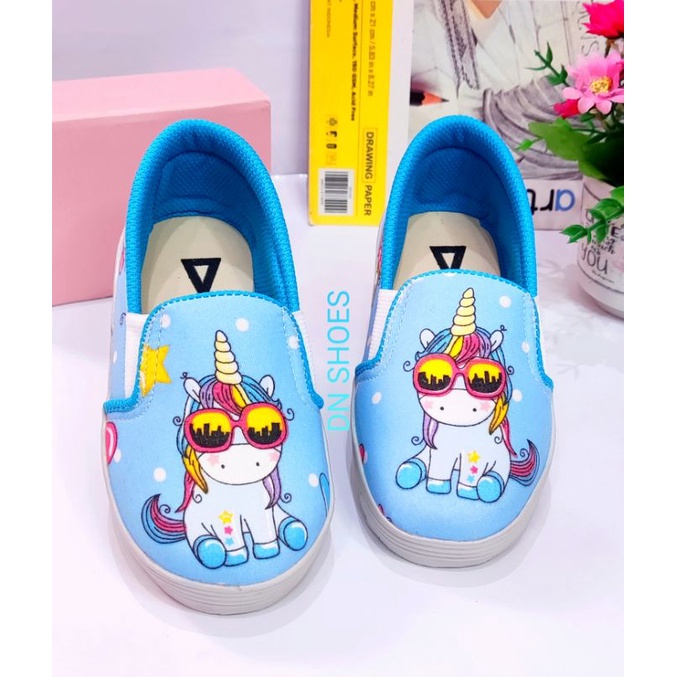 Sepatu Anak Perempuan Slip On Anak Sepatu Flatshoes Anak Lucu Karakter Unicorn Biru