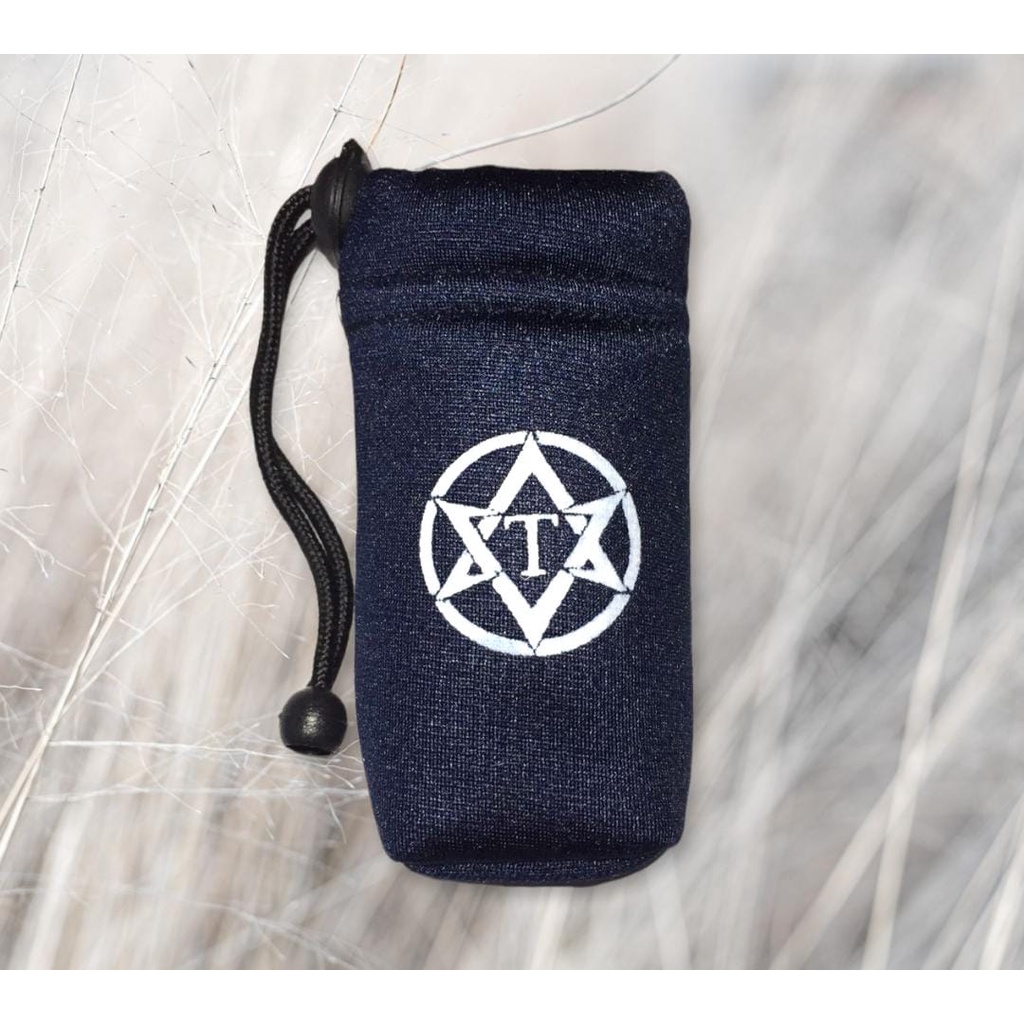 POUCH TEBAL LOGO - SINGLE - BISA DILETAKKAN BERDIRI