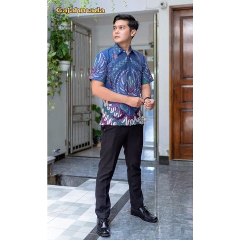 kemeja pria batik tulis / kemeja pria lengan pendek / batik tulis asli pekalongan / batik pria lenga