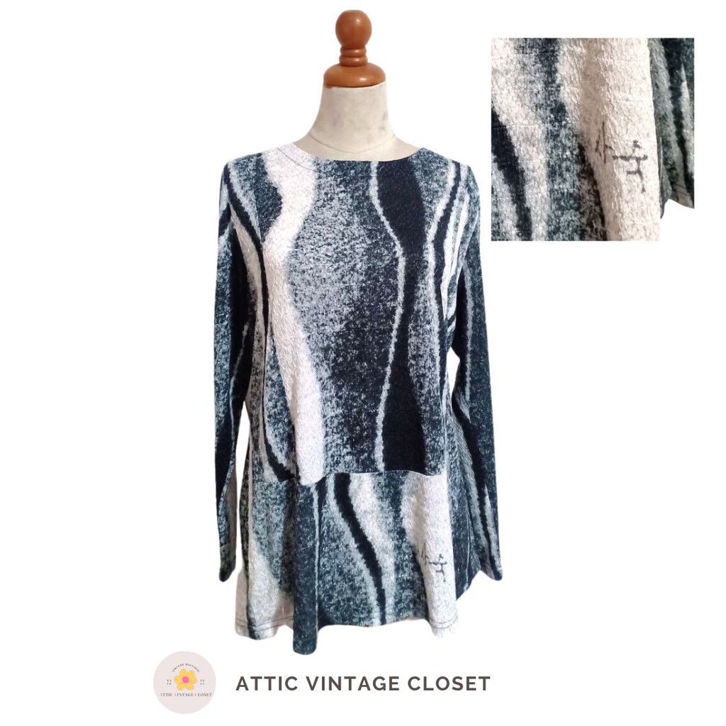 Black White Long Sleeve Shirt