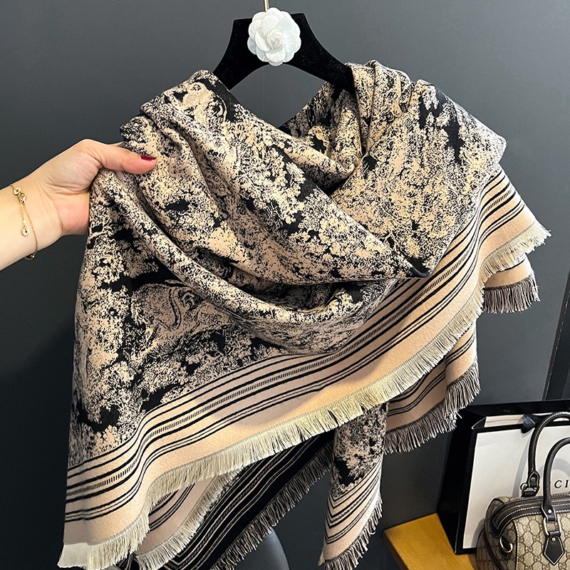 Ivy Syal Scarf Shawl Elegan Motif Import Cashmere
