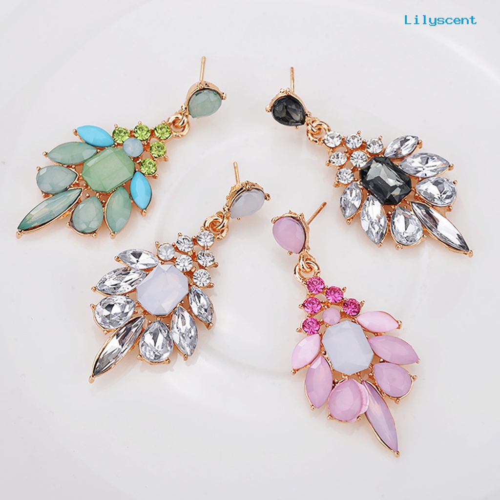 [LS] 1pasang Anting Giwang Bentuk Tetesan Air Menarik Bahan Alloy Wanita Gadis Ear Studs Untuk Pernikahan