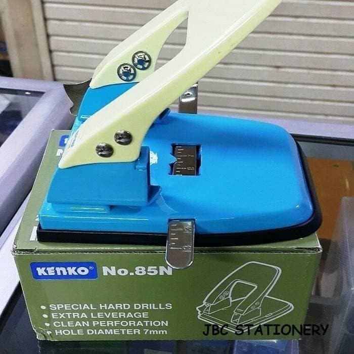 

Kol Pembolong Kertas Besar 2 Hole / Perforator No.85B Joyko