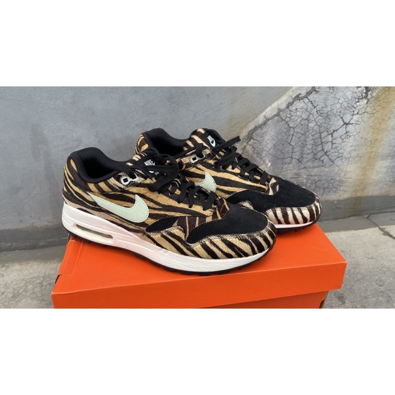 Sepatu Golf NIKE AIR MAX 1 G NRG