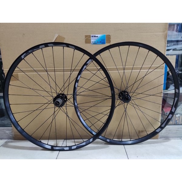 NAUTILUS RAKAC HUB LG1 ETHIRTEEN RIMS 29 INCH MTB