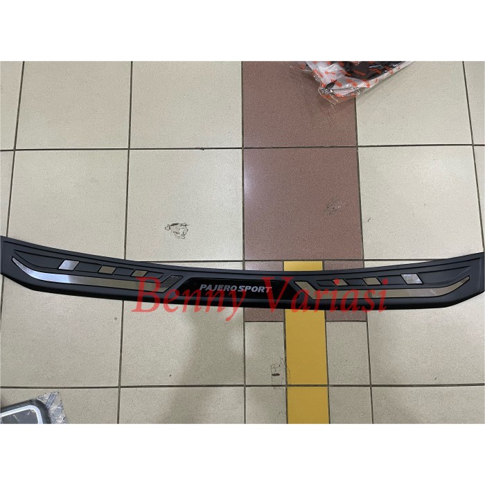 sillplate sill plate belakang all new pajero sport 2021 2022