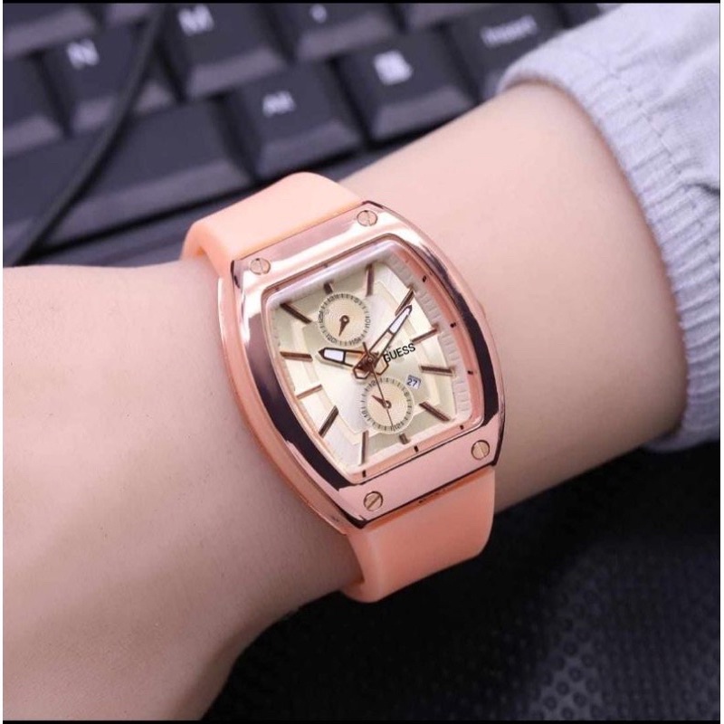 (Grosir)Jam Tangan Wanita Fashion Gues oval Crono Variasi Tanggal aktif Strap Rubber/Karet(Dikirim Jakarta Cod)