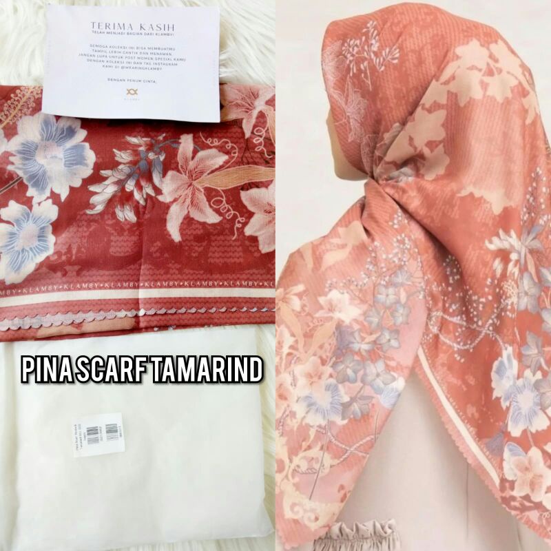 Pina Scarf by wearingklamby