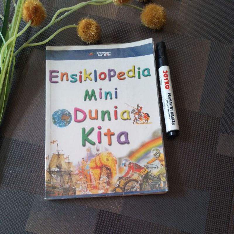 Buku Ensiklopedia mini Dunia kita preloved