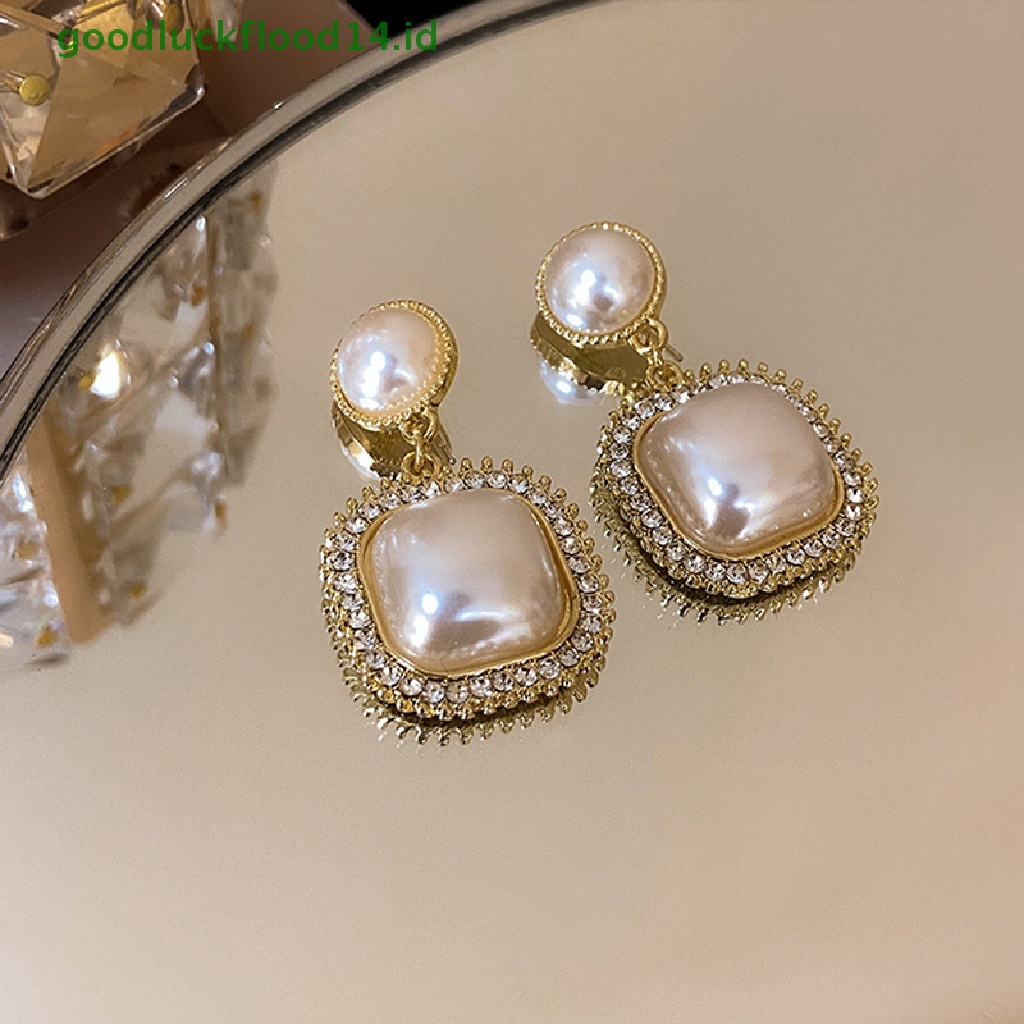 [GOOGFOUR] 1pasang Retro Anting Gadis Vintage Mutiara Klip Telinga Wanita Perhiasan Aksesoris Pernyataan Fashion Menjuntai Anting-Anting [TOP]