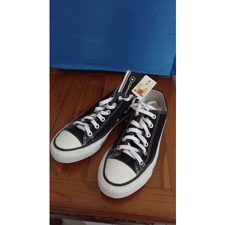 [PRELOVED] Sepatu Converse