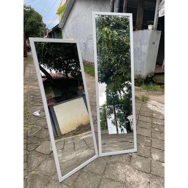 standing mirror