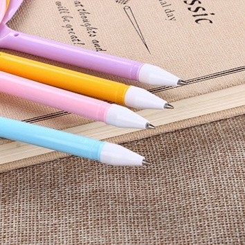 ⭐️𝐈𝐇𝐒 𝟖𝟏𝟒 𝐋𝐚𝐦𝐩𝐮𝐧𝐠⭐️Pulpen Kipas Karakter Pena Kipas Souvenir Lucu Import