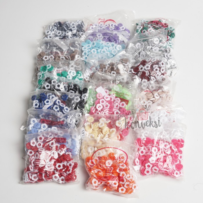 Konveksi Kancing Sakura Putih Bening 13 Mm - 144 Pcs (1 Gross)