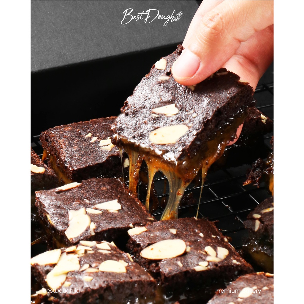 Brownies Panggang Choco Caramel by Bestdough (Small)