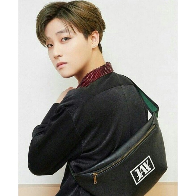FANNYPACK JINHWAN WAISTBAG JINAN iKON