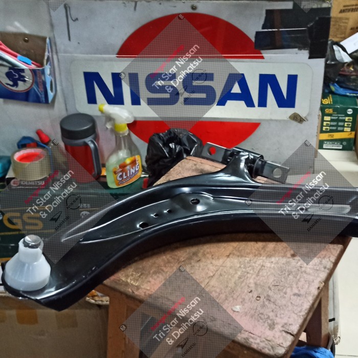 lower arm all new xtrail t32