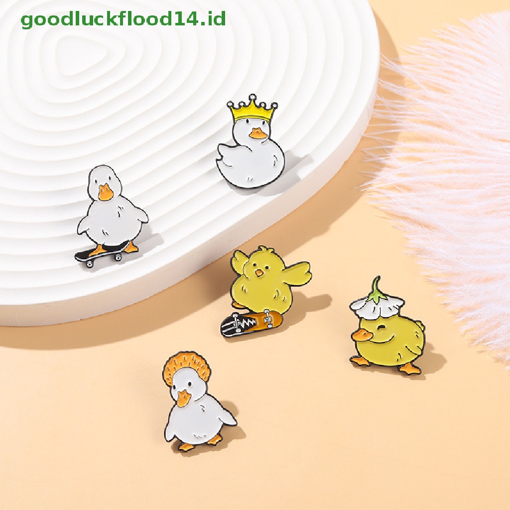 [GOOGFOUR] Pin Enamel Hewan Indah Custom Nakal Skate Angsa Bebek Ayam Bros [TOP]