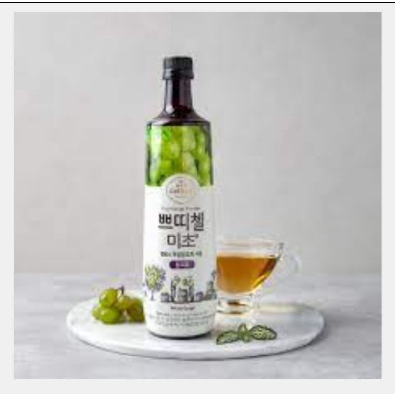 

Cj Petizel Fruit Drink Vinnegar White Grape Taste 900 ml