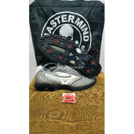 Sepatu second Mizuno