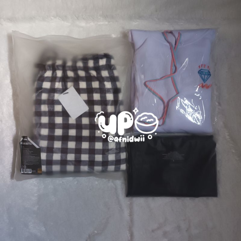 Merch Seventeen (Unoff Hodie Caratland 2021, Little Wish, BeTS)