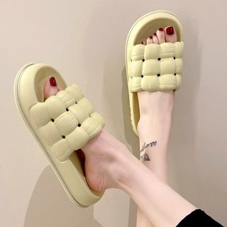 GO! SD1044 Sandal Wanita Jelly Sendal Rumahan Bahan Karet Tebal Empuk Home Slipper Anti Slip Wanita Gaya Korea