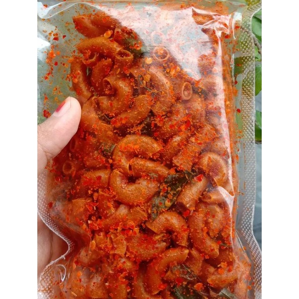 

MAKRONI KUMPIS KRIUK/MAKRONI PIPA CRISPY