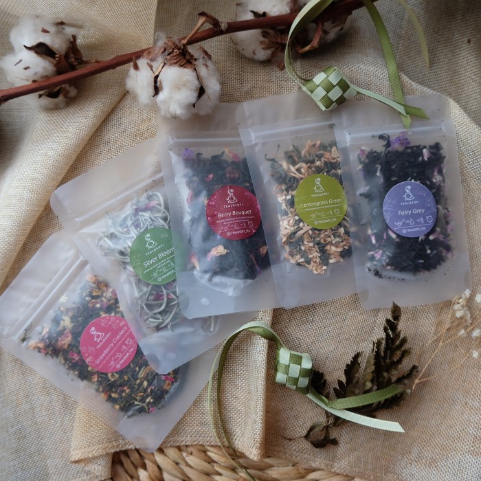 

Terlaris ✨ -Tea Pouch - Souvenir Gift Kado Teh Herbal Flower - Tealosofi- 2.1.23