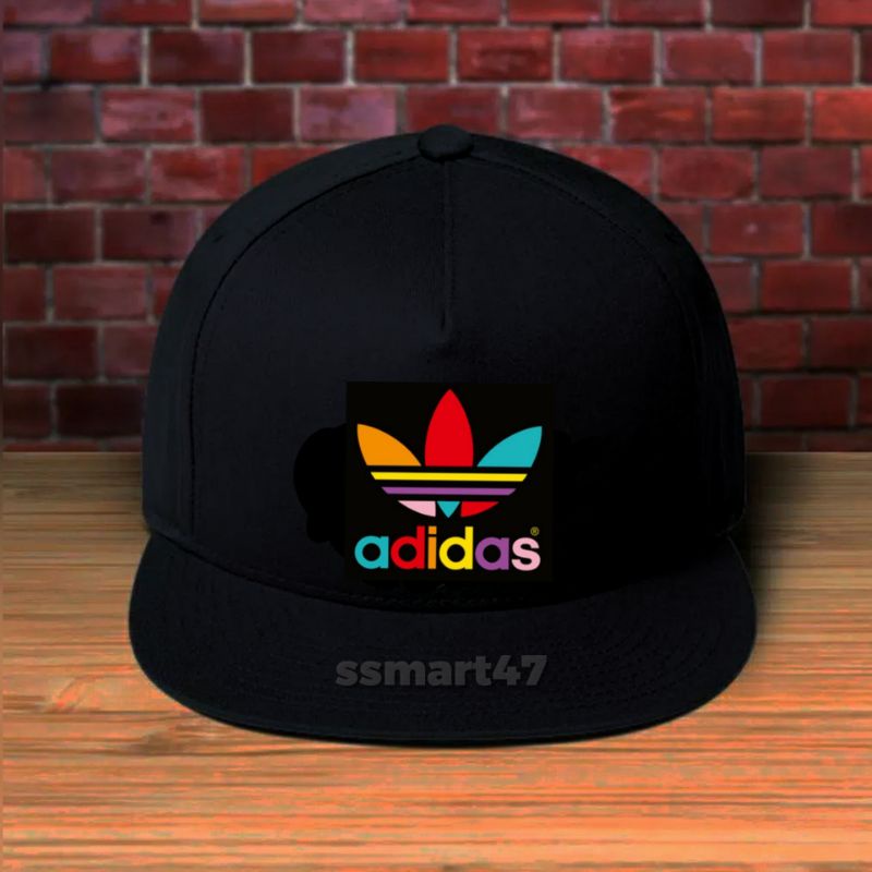 TOPI SNAPBACK ADIDAS