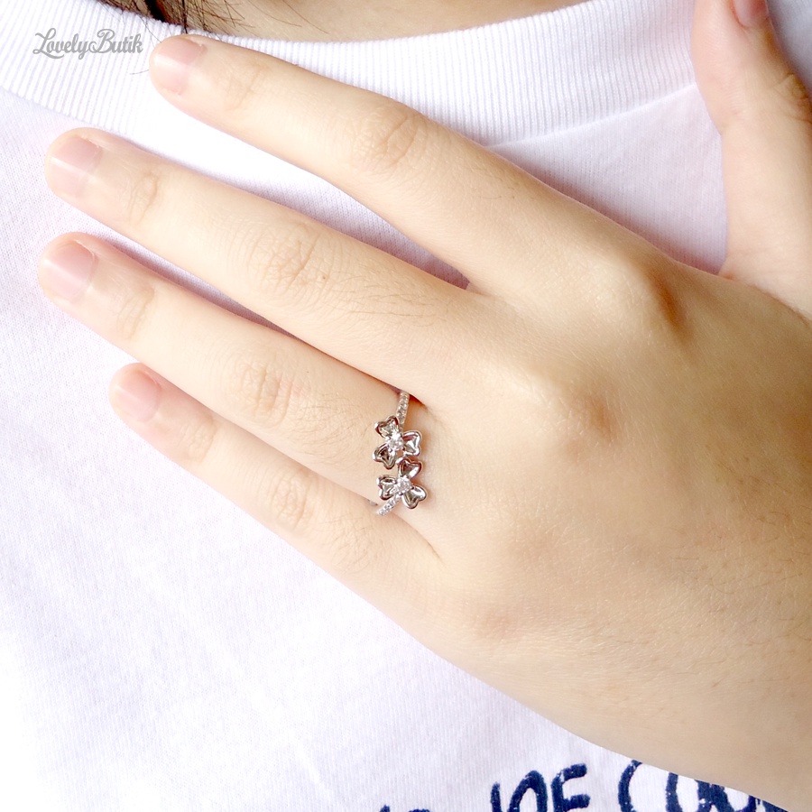 Cincin Xuping Silver Y3na Cincin Wanita Mewah Model Bunga Permata Lovelybutik