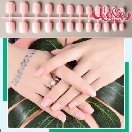 24pcs /fake nails/ kuku palsu pendek model glossi french