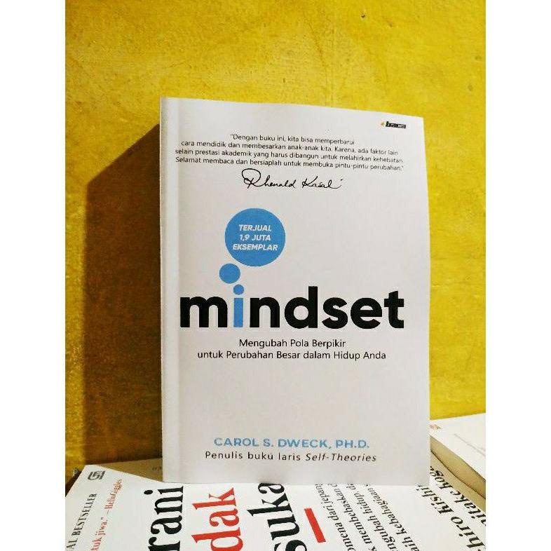 MINDSET - CAROL S DWECK