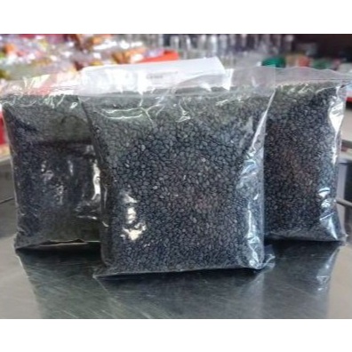 

Wijen hitam/biji wijen hitam/black sesame seed loss 100gr