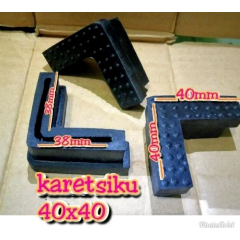 C024 karet siku 4x4, kaki karet rak siku, kaki karet rak besi siku, kaki rak besi siku