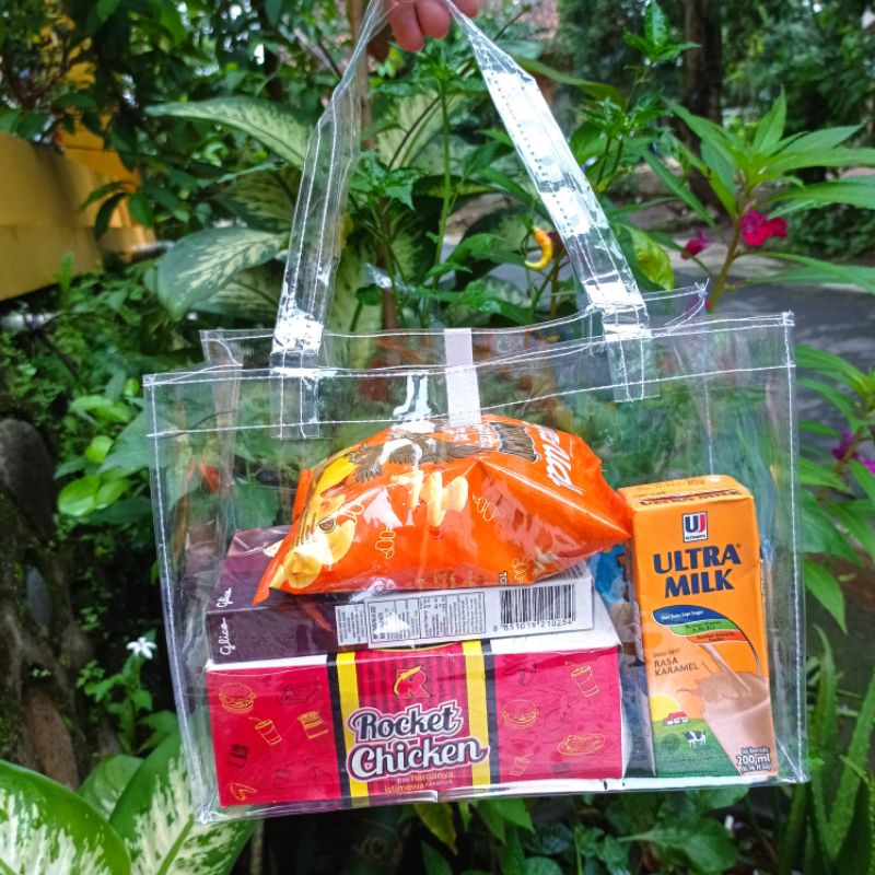 

Tas souvenir ulang tahun mika transparan muat KFC ukuran (25x13x20)