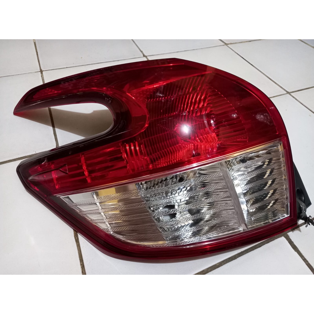 Stop lamp Yaris 2016 - 2017 kiri