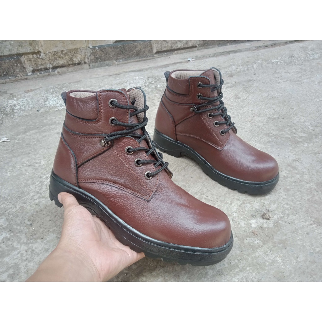 sepatu safety pria / sepatu ujung besi pria / sepatu safety kulit / sepatu safety poyek /sepatu safety murah