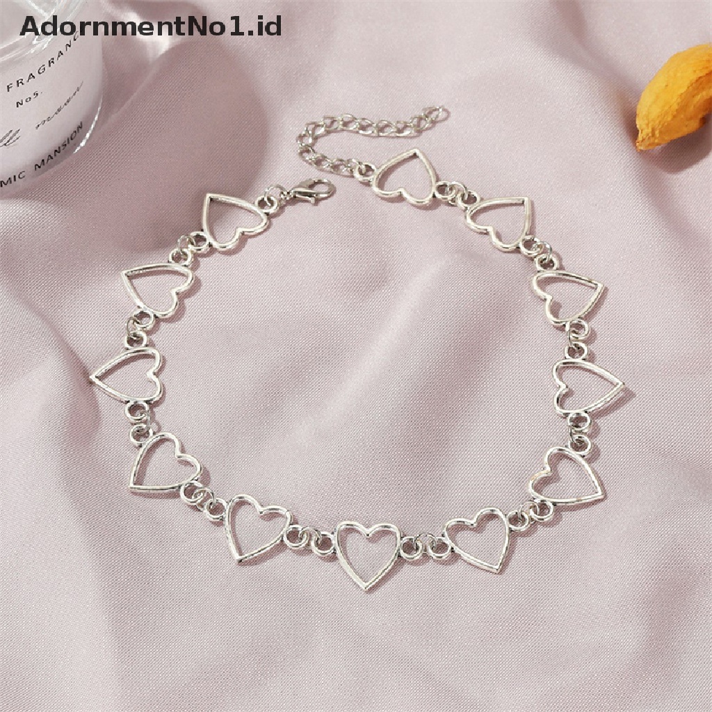 [AdornmentNo1] Fashion Choker Kalung Untuk Wanita Berongga Manis Cinta Hati Choker Kalung Dua Warna Kalung Perhiasan Kreatif Sederhana Wanita Cinta Hati Kalung [ID]