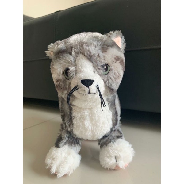 Boneka kucing Abu putih